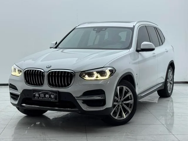 BMW X3 2021 xDrive25i Роскошный набор экстерьер фото 1 BMW X3 2021 xDrive25i Роскошный набор экстерьер фото 1