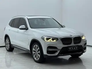 BMW X3 2021 xDrive25i Роскошный набор экстерьер фото 3 BMW X3 2021 xDrive25i Роскошный набор экстерьер фото 3