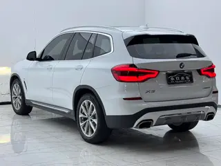 BMW X3 2021 xDrive25i Роскошный набор интерьер фото 15 BMW X3 2021 xDrive25i Роскошный набор интерьер фото 15