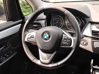 BMW 2 Series Touring 2016 218i Leading Type interior photo 17 BMW 2 Series Touring 2016 218i Leading Type interior photo 17