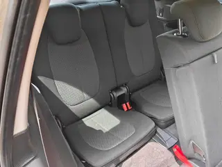 BMW 2 Series Touring 2016 218i Leading Type interior photo 20 BMW 2 Series Touring 2016 218i Leading Type interior photo 20