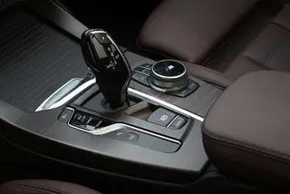 BMW X3 2020 xDrive28i M Ensemble de sport intérieur photo 15 BMW X3 2020 xDrive28i M Ensemble de sport intérieur photo 15