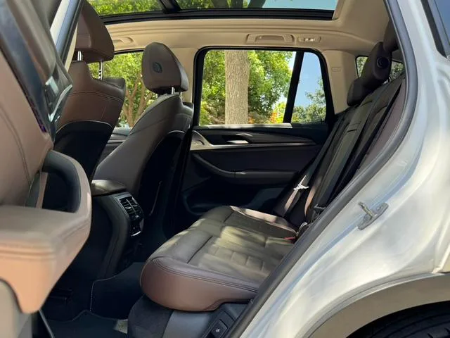 BMW X3 2019 xDrive28i Luxury Set interior photo 14 BMW X3 2019 xDrive28i Luxury Set interior photo 14