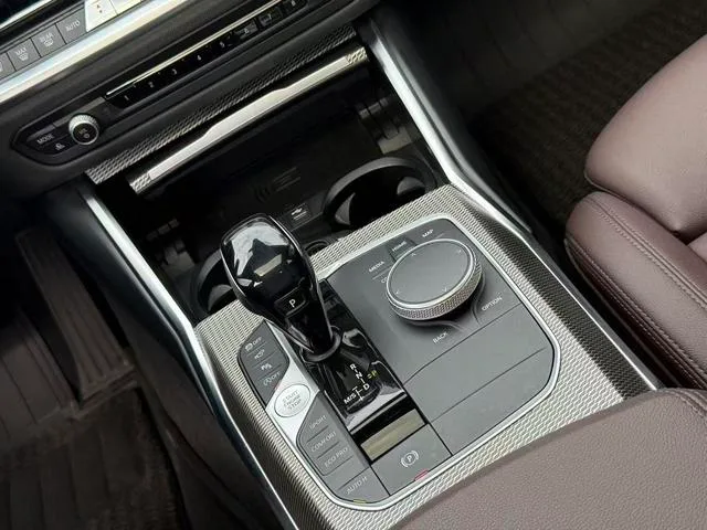 BMW 3 Series 2020 330i M Sports Night Suit interior photo 8 BMW 3 Series 2020 330i M Sports Night Suit interior photo 8