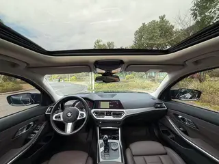 BMW 3 Series 2020 330i M Sports Night Suit interior photo 10 BMW 3 Series 2020 330i M Sports Night Suit interior photo 10