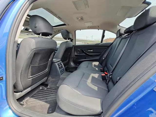 BMW 3 Series 2017 320Li M Deporte interior foto 11 BMW 3 Series 2017 320Li M Deporte interior foto 11