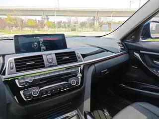 BMW 3 Series 2017 320Li M Deporte interior foto 15 BMW 3 Series 2017 320Li M Deporte interior foto 15