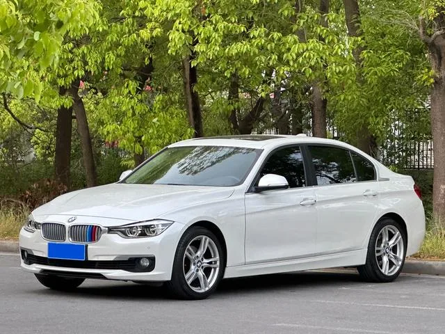 BMW 3 Series 2019 320Li Fashionable exterior photo 1 BMW 3 Series 2019 320Li Fashionable exterior photo 1