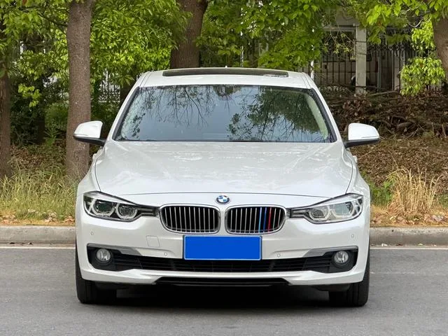BMW 3 Series 2019 320Li Fashionable exterior photo 3 BMW 3 Series 2019 320Li Fashionable exterior photo 3