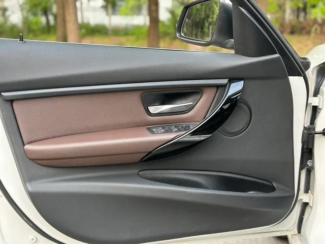 BMW 3 Series 2019 320Li Fashionable exterior photo 7 BMW 3 Series 2019 320Li Fashionable exterior photo 7