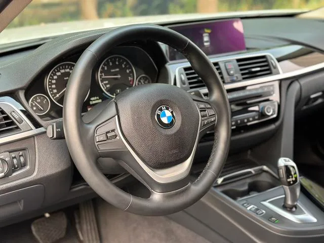 BMW 3 Series 2019 320Li Fashionable exterior photo 8 BMW 3 Series 2019 320Li Fashionable exterior photo 8