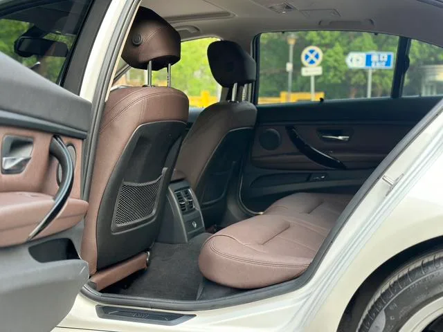 BMW 3 Series 2019 320Li Fashionable exterior photo 9 BMW 3 Series 2019 320Li Fashionable exterior photo 9