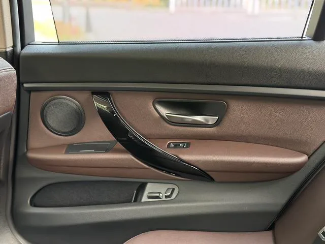 BMW 3 Series 2019 320Li Fashionable interior photo 15 BMW 3 Series 2019 320Li Fashionable interior photo 15