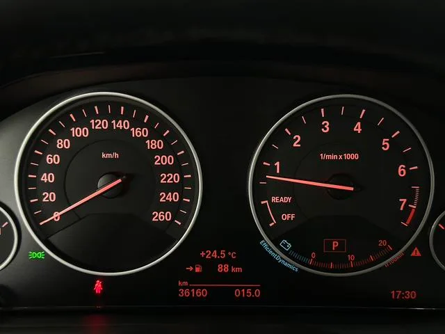 BMW 3 Series 2019 320Li Fashionable interior photo 17 BMW 3 Series 2019 320Li Fashionable interior photo 17