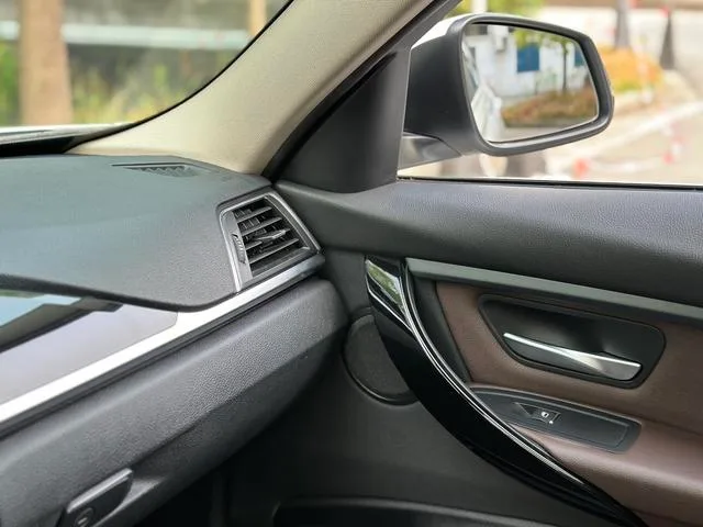 BMW 3 Series 2019 320Li Fashionable interior photo 19 BMW 3 Series 2019 320Li Fashionable interior photo 19
