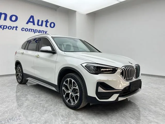 BMW X1 2021 Модификация sDrive20Li Премиум-класса экстерьер фото 3 BMW X1 2021 Модификация sDrive20Li Премиум-класса экстерьер фото 3