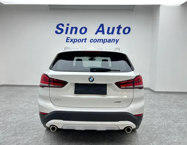 BMW X1 2021 Модификация sDrive20Li Премиум-класса экстерьер фото 4 BMW X1 2021 Модификация sDrive20Li Премиум-класса экстерьер фото 4
