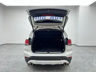 BMW X1 2021 Модификация sDrive20Li Премиум-класса интерьер фото 10 BMW X1 2021 Модификация sDrive20Li Премиум-класса интерьер фото 10