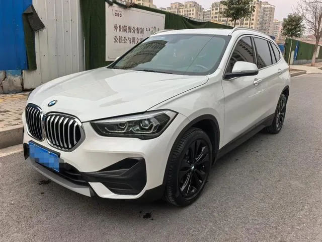 BMW X1 2020 sDrive20Li Fashionable exterior photo 1 BMW X1 2020 sDrive20Li Fashionable exterior photo 1