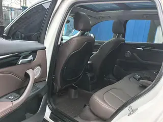 BMW X1 2020 sDrive20Li Fashionable exterior photo 4 BMW X1 2020 sDrive20Li Fashionable exterior photo 4