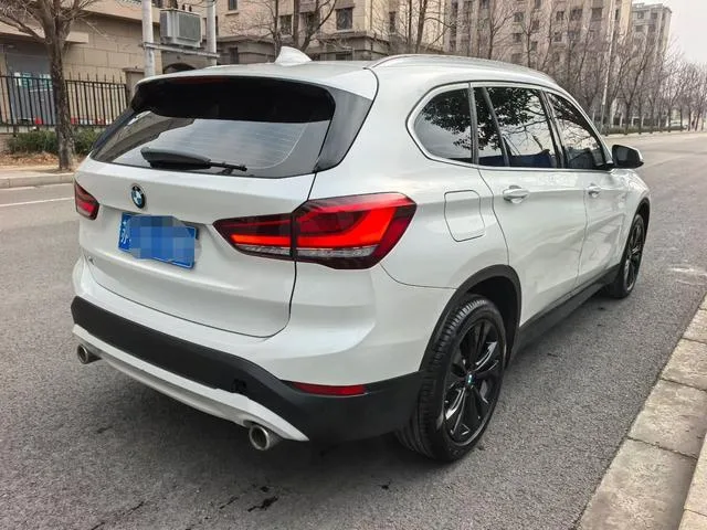 BMW X1 2020 sDrive20Li Fashionable interior photo 9 BMW X1 2020 sDrive20Li Fashionable interior photo 9
