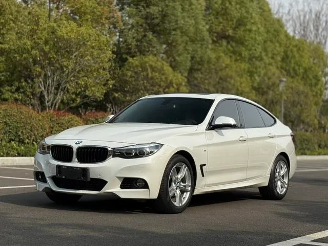 BMW 3 Series GT 2019 320i M Sports suit exterior photo 1 BMW 3 Series GT 2019 320i M Sports suit exterior photo 1