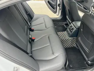 BMW 3 Series 2017 320Li Estilo de moda interior foto 17 BMW 3 Series 2017 320Li Estilo de moda interior foto 17