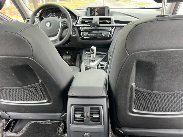 BMW 3 Series 2017 320Li Estilo de moda interior foto 20 BMW 3 Series 2017 320Li Estilo de moda interior foto 20