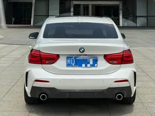 BMW 1 Series 2019 120i Leading Type M Sports suit exterior photo 5 BMW 1 Series 2019 120i Leading Type M Sports suit exterior photo 5