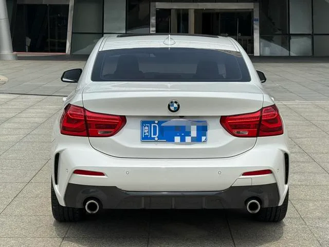 BMW 1 Series 2019 120i Leading Type M Sports suit exterior photo 5 BMW 1 Series 2019 120i Leading Type M Sports suit exterior photo 5