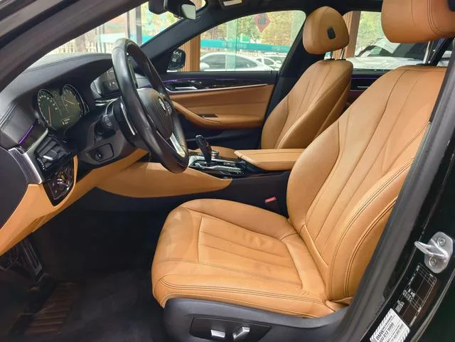 BMW 5 Series 2018 530Li Leading Type M Sports suit interior photo 12 BMW 5 Series 2018 530Li Leading Type M Sports suit interior photo 12