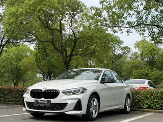 BMW 1 Series 2021 Restyling 120i M Sports Obsidian Night Edition