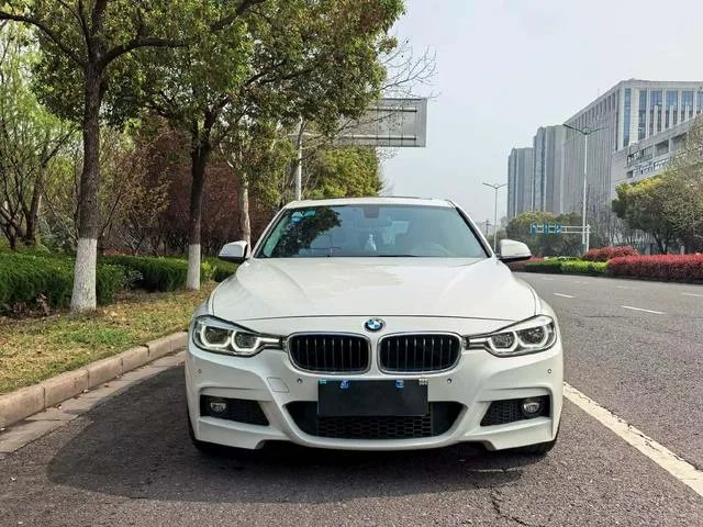 BMW 3 Series 2018 320Li Leading Type M Sports suit exterior photo 2 BMW 3 Series 2018 320Li Leading Type M Sports suit exterior photo 2