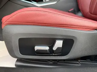 BMW 4 Series 2022 425i M Sports suit interior photo 12 BMW 4 Series 2022 425i M Sports suit interior photo 12
