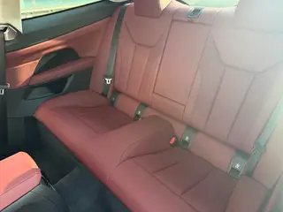 BMW 4 Series 2022 425i M Sports suit interior photo 15 BMW 4 Series 2022 425i M Sports suit interior photo 15