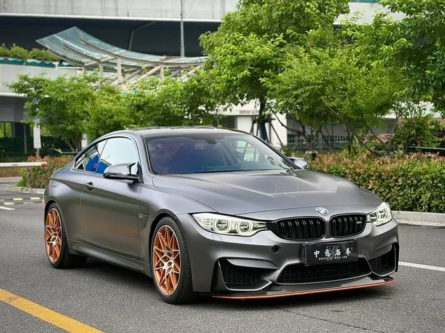 BMW M4 2016 M4 GTS exterior foto 3 BMW M4 2016 M4 GTS exterior foto 3