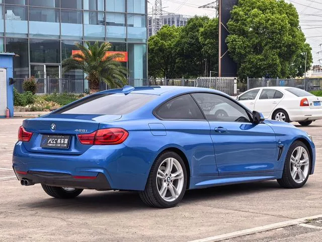 BMW 4 Series 2017 425i M Sports suit exterior photo 7 BMW 4 Series 2017 425i M Sports suit exterior photo 7