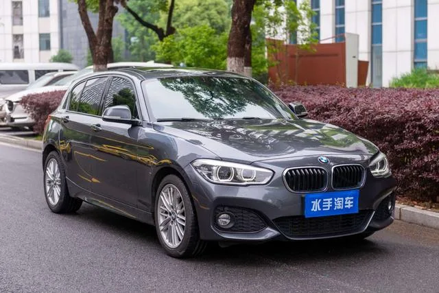 BMW 1 Series (Imported) 2018 120i M Sports suit exterior photo 3 BMW 1 Series (Imported) 2018 120i M Sports suit exterior photo 3