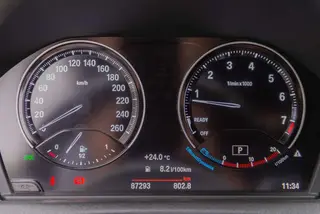 BMW 1 Series (Imported) 2018 120i M Sports suit interior photo 14 BMW 1 Series (Imported) 2018 120i M Sports suit interior photo 14