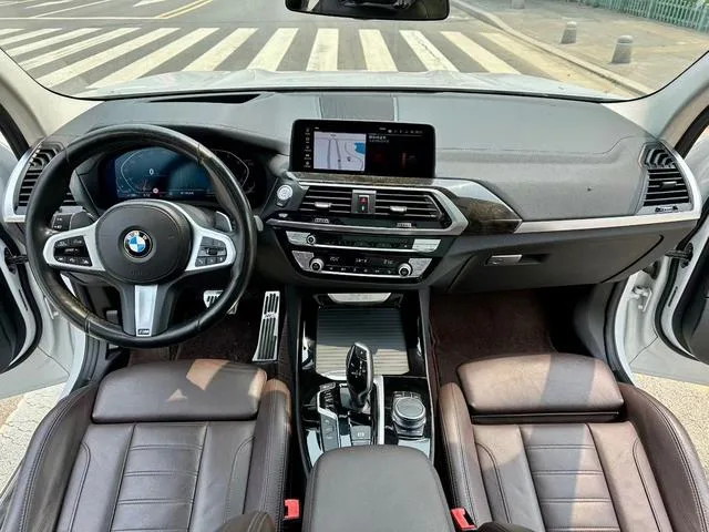 BMW X3 2021 xDrive30i Leading Type M Sports suit interior photo 8 BMW X3 2021 xDrive30i Leading Type M Sports suit interior photo 8