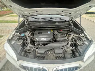 BMW X1 2019 sDrive18Li Tipo de lujo interior foto 12 BMW X1 2019 sDrive18Li Tipo de lujo interior foto 12