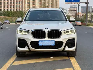 BMW X3 2021 xDrive25i Traje de lujo exterior foto 2 BMW X3 2021 xDrive25i Traje de lujo exterior foto 2