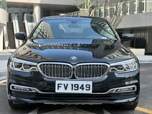 BMW 5 Series 2018 Модификация 530Li Премиум-класса Роскошный набор экстерьер фото 2 BMW 5 Series 2018 Модификация 530Li Премиум-класса Роскошный набор экстерьер фото 2