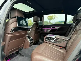 BMW 7 Series 2019 Mise à jour 730Li M Ensemble de sport intérieur photo 18 BMW 7 Series 2019 Mise à jour 730Li M Ensemble de sport intérieur photo 18