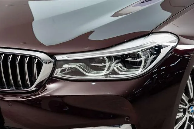 BMW 6 Series GT 2018 630i Set de diseño de lujo exterior foto 4 BMW 6 Series GT 2018 630i Set de diseño de lujo exterior foto 4