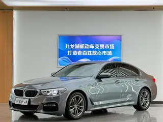 BMW 5 Series 2018 525i M Sports suit exterior photo 1 BMW 5 Series 2018 525i M Sports suit exterior photo 1