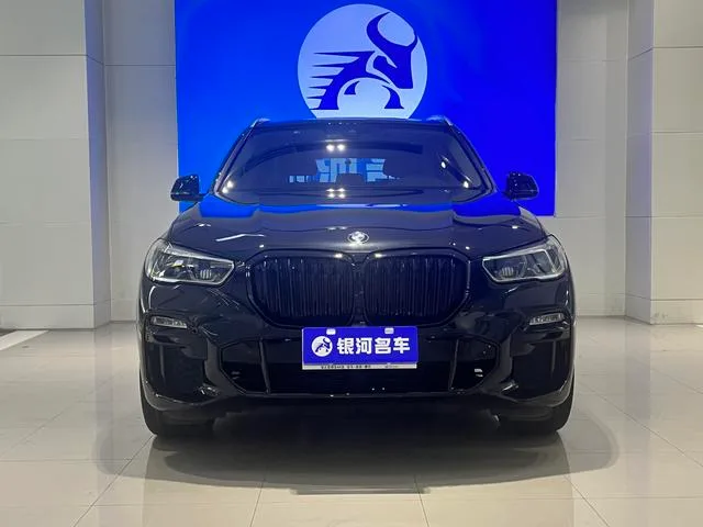 BMW X5 2020 xDrive30i M Sports suit exterior photo 2 BMW X5 2020 xDrive30i M Sports suit exterior photo 2