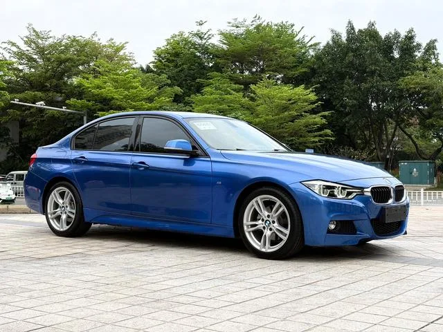 BMW 3 Series 2019 320i M Conjunto deportivo exterior foto 3 BMW 3 Series 2019 320i M Conjunto deportivo exterior foto 3