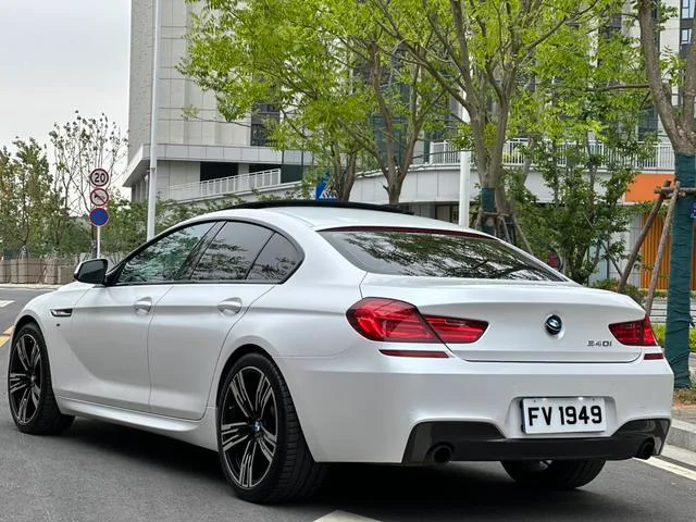 BMW 6 Series 2013 Reforma 640i Gran Coupe exterior foto 5 BMW 6 Series 2013 Reforma 640i Gran Coupe exterior foto 5
