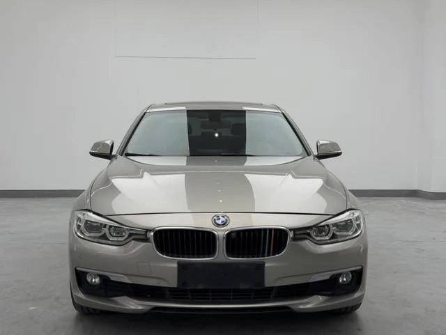 BMW 3 Series 2017 320Li Fashionable exterior photo 2 BMW 3 Series 2017 320Li Fashionable exterior photo 2